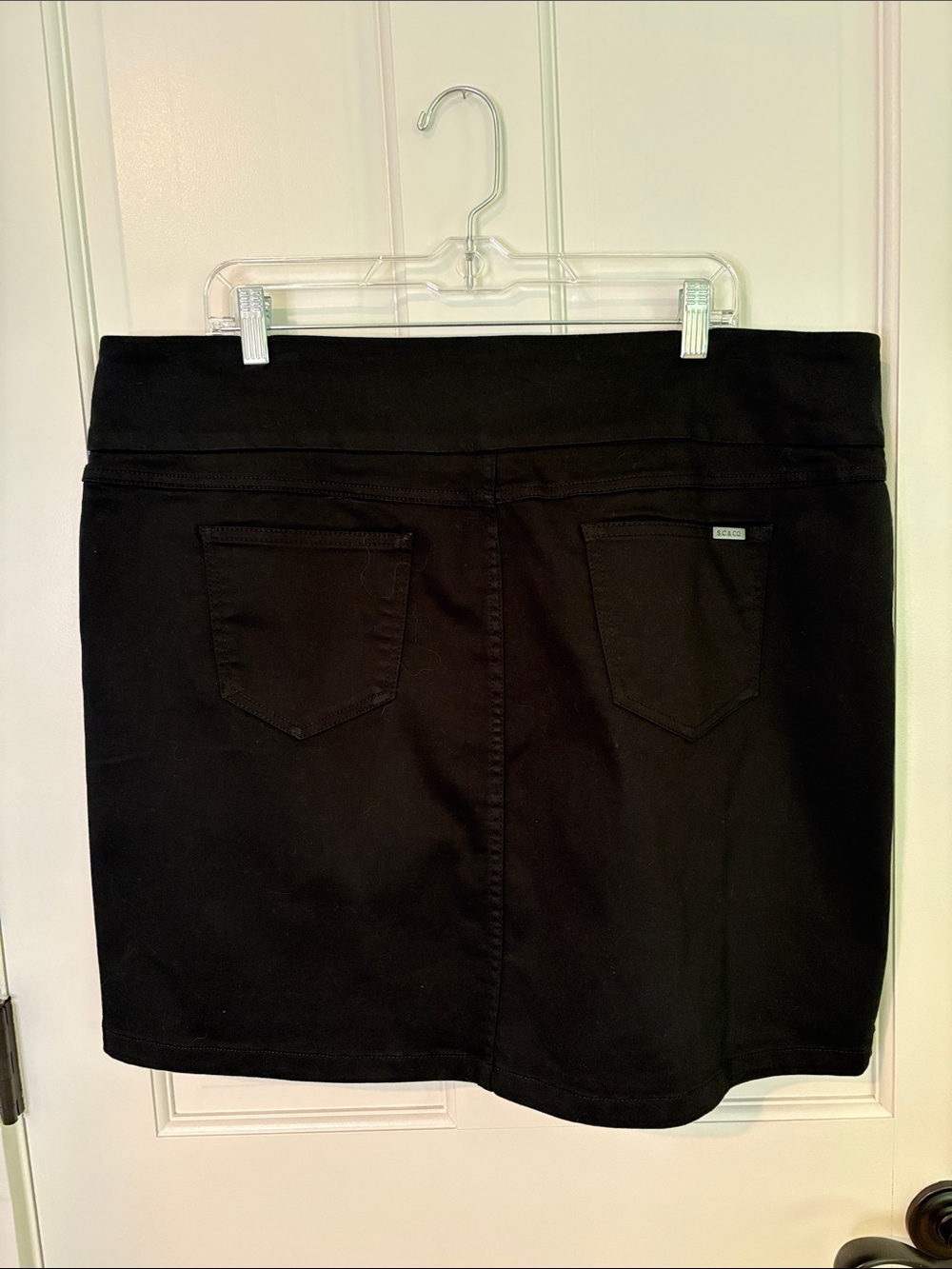 S.C. & Co. Black Skort - Picture 4 of 7